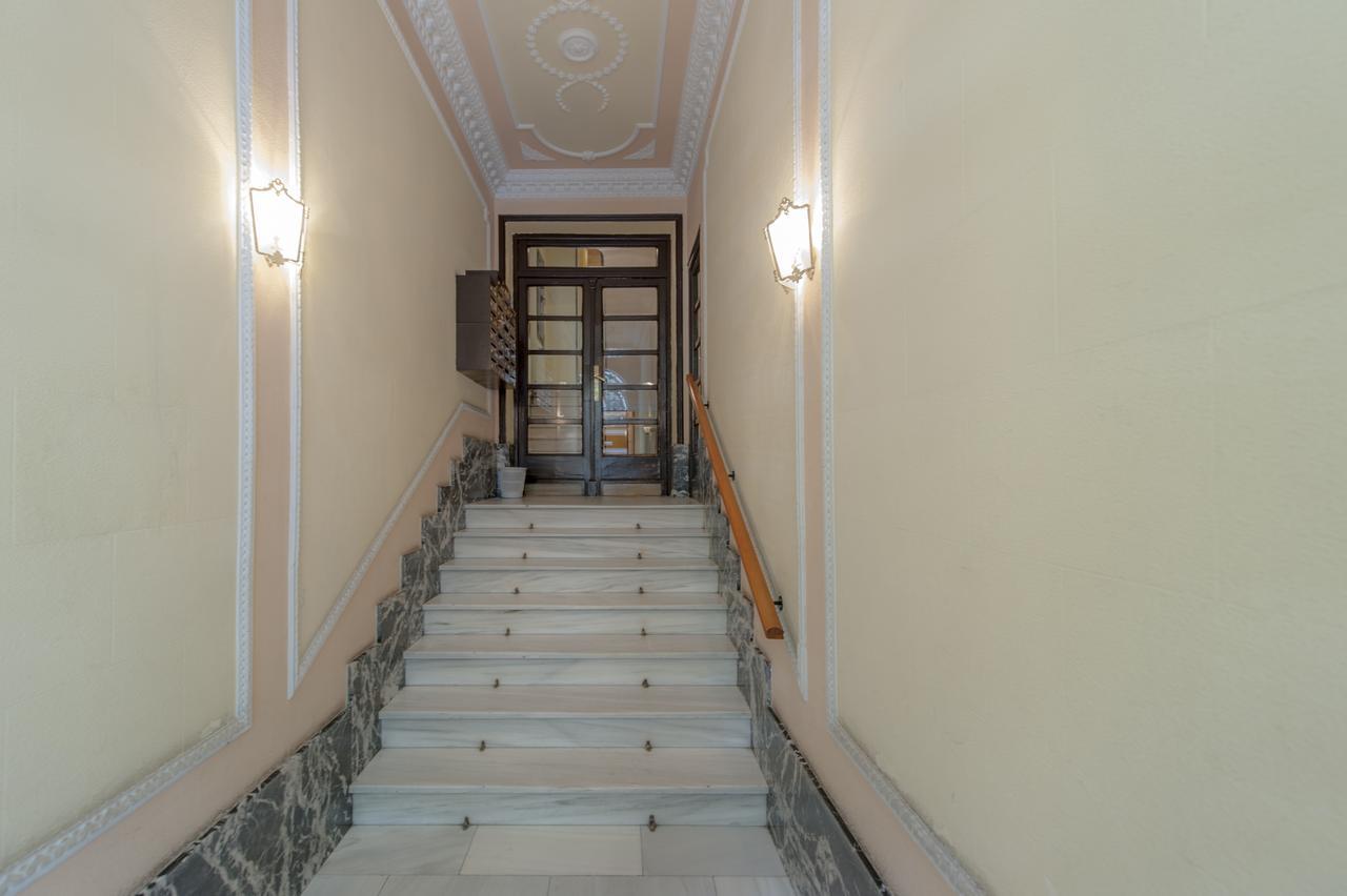 Moncloa II Daire Madrid Dış mekan fotoğraf